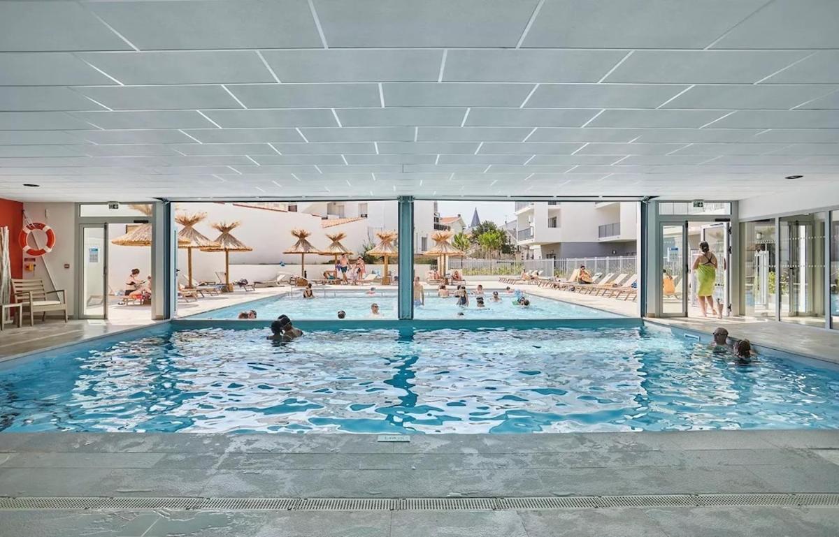 T3 Avec Piscine, 150m De L'ocean *